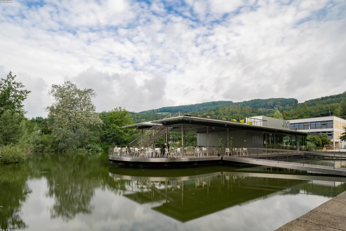 Cómo montar tu propio lector RSS offline con FreshRSS en un servidor casero