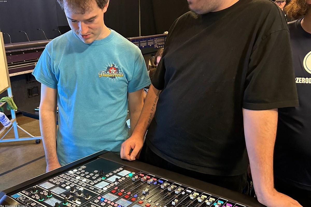 Cómo extraer y jugar a juegos de Game Boy Advance sin emulador (usando Raspberry Pi)